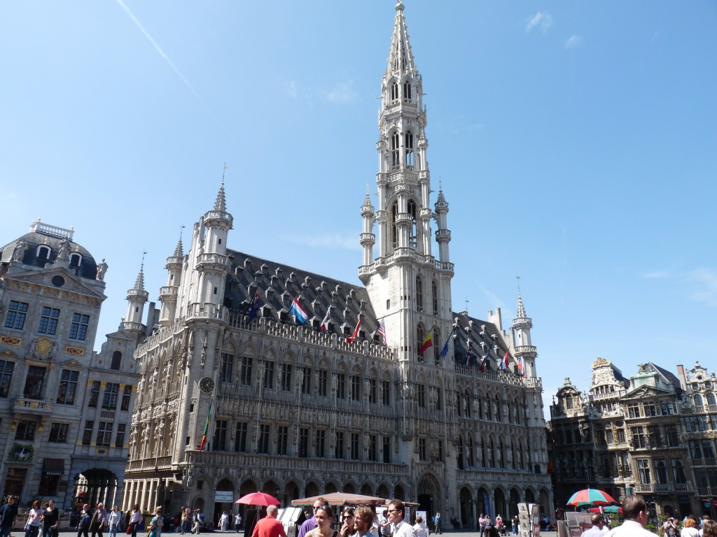 5 Ways Belgium Changed Me Permanently Nicole Basaraba The Chron Hotel De Ville Brussels Grand Place